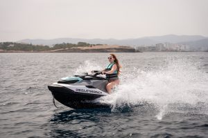 Circuito en moto de agua en la bahía de Ibiza